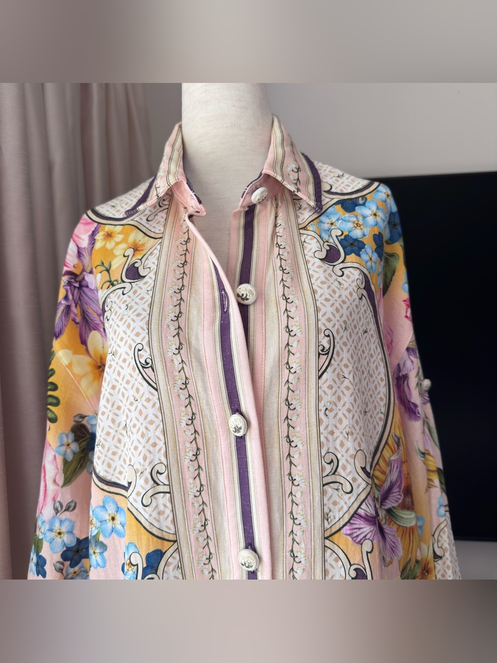Agua Bendita Chrissy Shirt Small - Picture 6 of 13